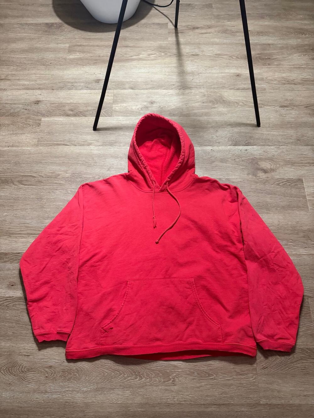 Vintage 90s Marlboro Country Store Blank Pullover Hoodie Red Made USA Size Large
